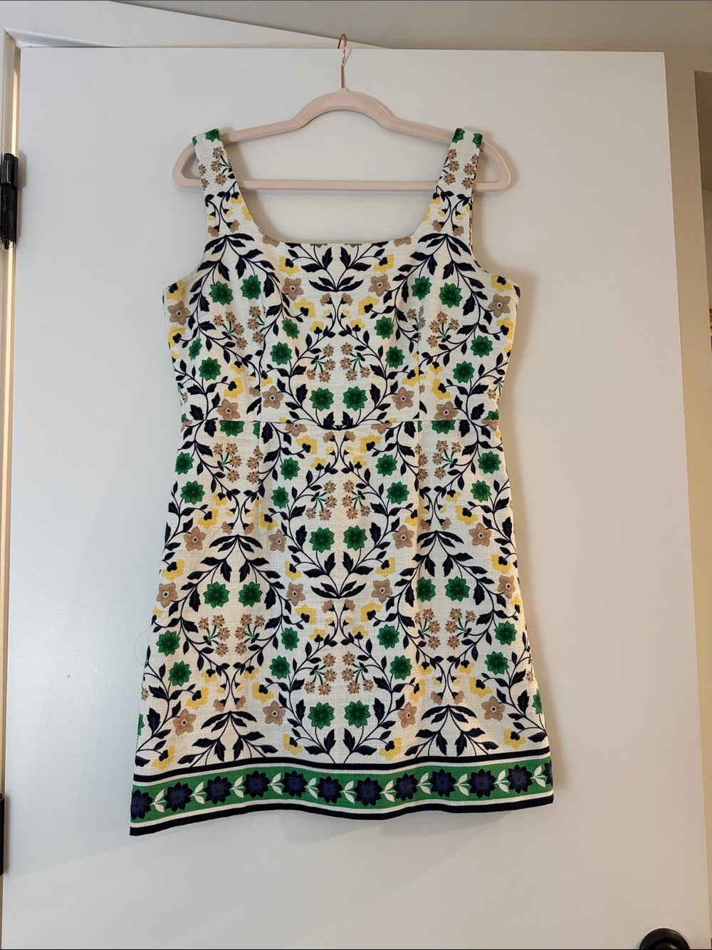 Ann Taylor Floral Dress Size 6 GUC